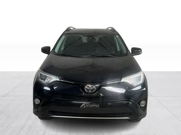 2017 Toyota RAV4 - image 7