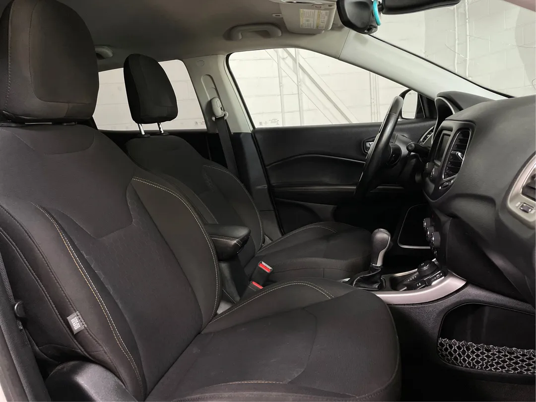 2018 Jeep Compass — photo 3