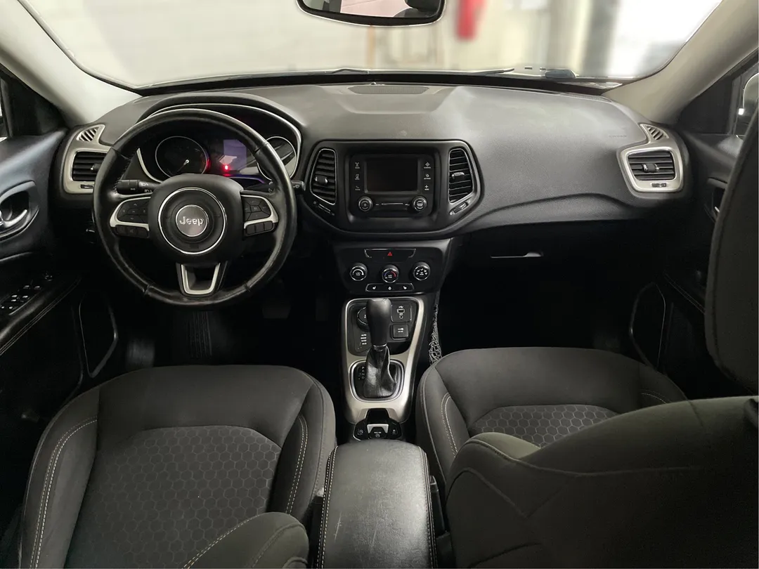 2018 Jeep Compass — photo 4