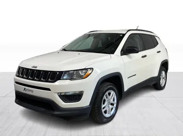 2018 Jeep Compass - image 8