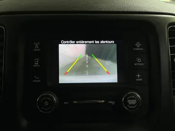 2018 Jeep Compass - image 24