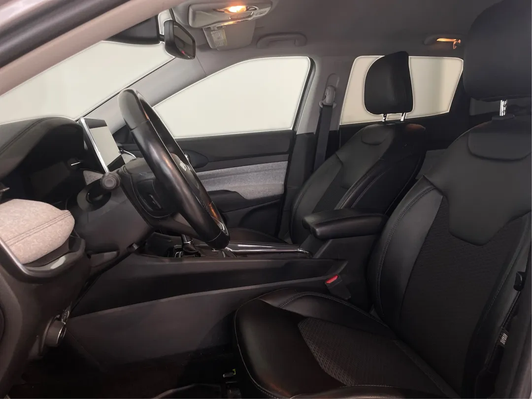 2022 Jeep Compass North, photo 9