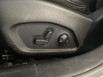 2022 Jeep Compass - image 16