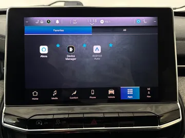 2022 Jeep Compass - image 7