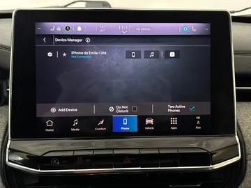 2022 Jeep Compass - image 24