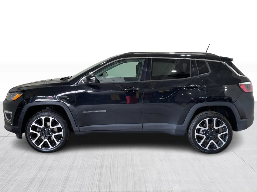 2017 Jeep Compass Limited AWD, photo 9