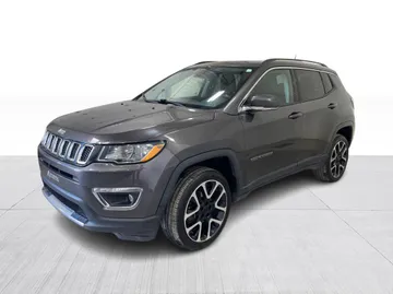 2018 Jeep Compass - image 9