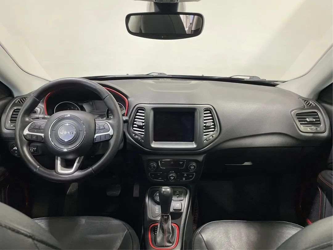 2017 Jeep Compass — photo 4