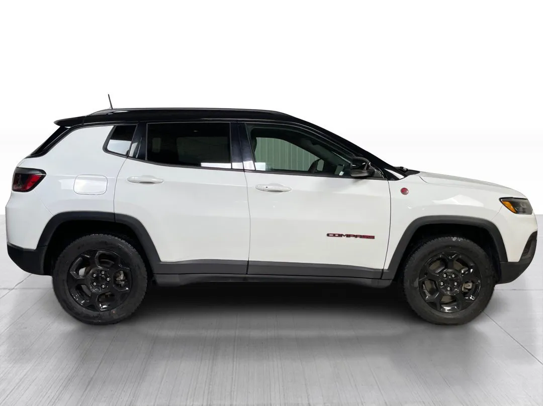 2023 Jeep Compass — photo 8