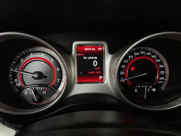 2018 Dodge Journey - image 15