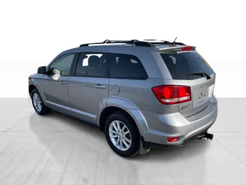 2016 Dodge Journey - image 10
