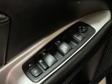 2018 Dodge Journey - image 22