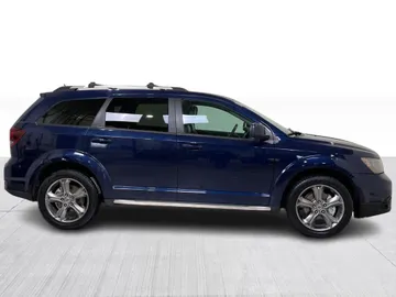 2018 Dodge Journey - image 2