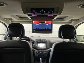 2018 Dodge Journey - image 34