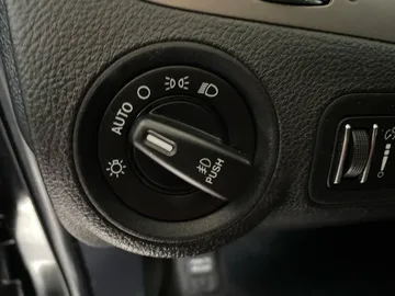 2017 Dodge Journey - image 19