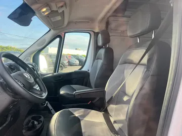 2026 Ram ProMaster Cargo Van - image 9