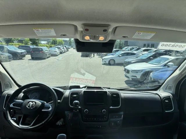 2023 Ram ProMaster Cargo Van — photo 8