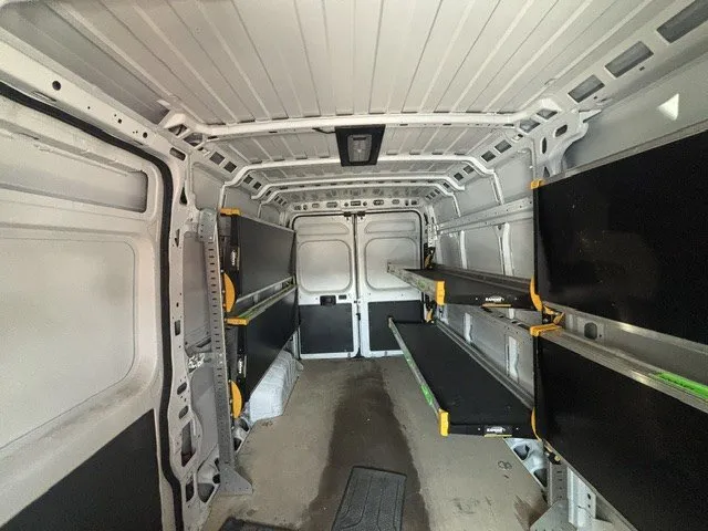 2023 Ram ProMaster Cargo Van — photo 7