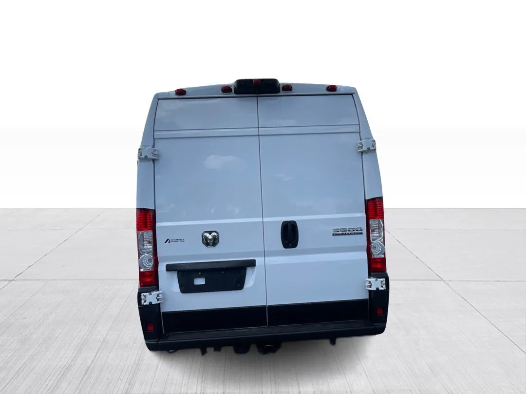 2023 Ram ProMaster Cargo Van 3500 High Roof, photo 9