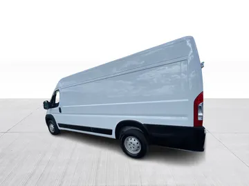 2023 Ram ProMaster Cargo Van - image 9