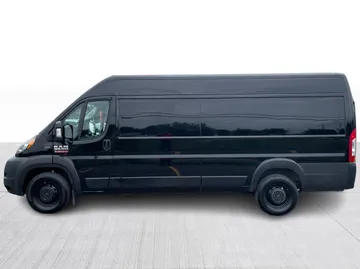 2022 Ram ProMaster Cargo Van - image 9