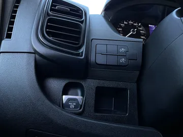 2025 Ram ProMaster Cargo Van - image 24