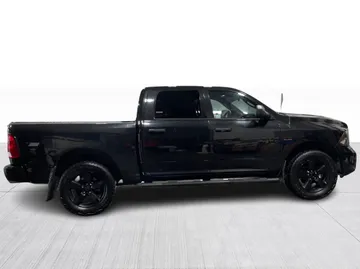 2017 Ram 1500 - image 2