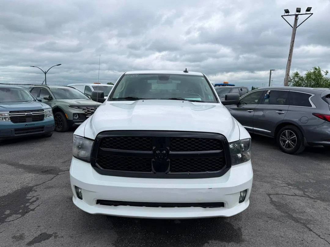 2021 Ram 1500 Classic — photo 2