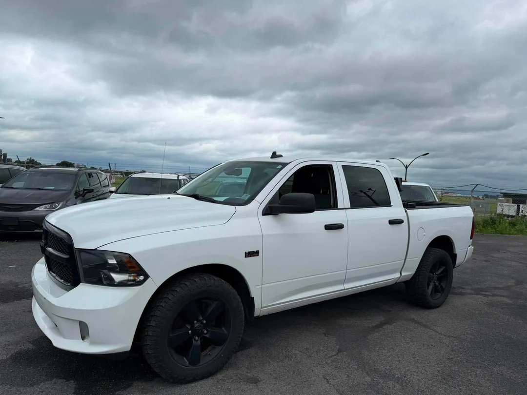 2021 Ram 1500 Classic — photo 3