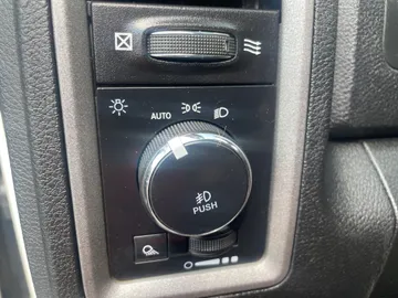 2021 Ram 1500 Classic - image 17