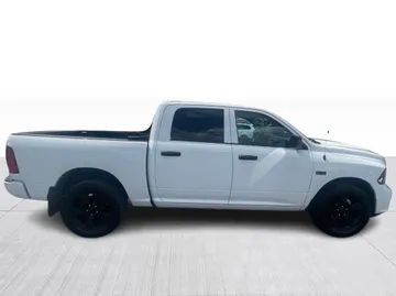 2021 Ram 1500 Classic - image 2
