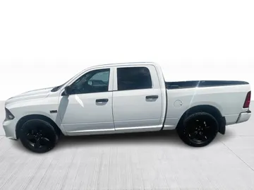 2021 Ram 1500 Classic - image 9