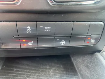 2021 Ram 1500 Classic - image 23