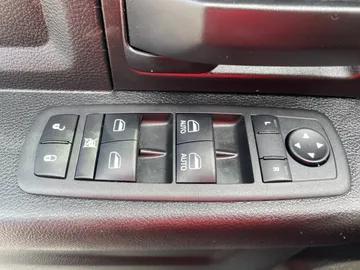 2019 Ram 1500 Classic - image 22