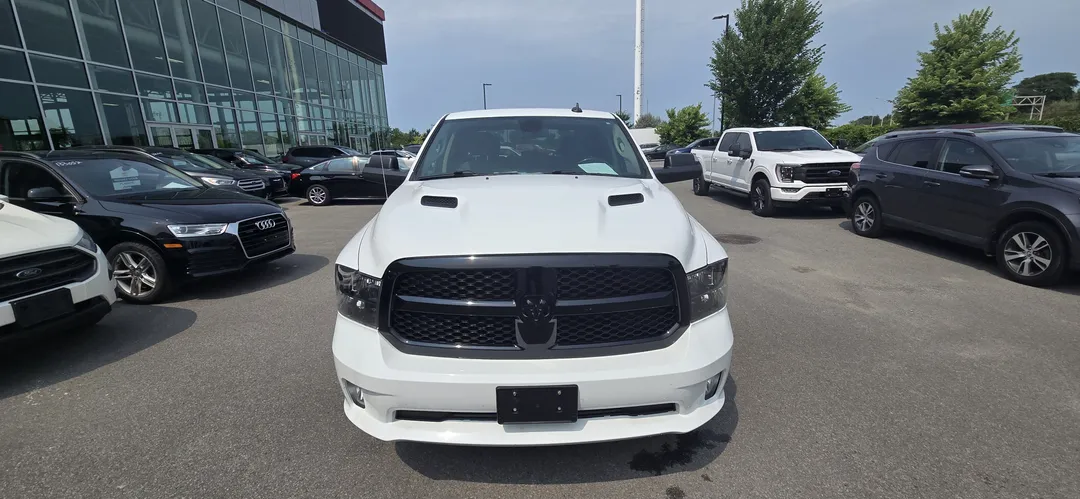 2021 Ram 1500 Classic — photo 2