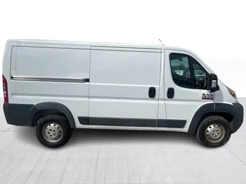 2018 Ram ProMaster Cargo Van - image 2