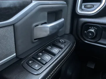 2022 Ram 2500 - image 21