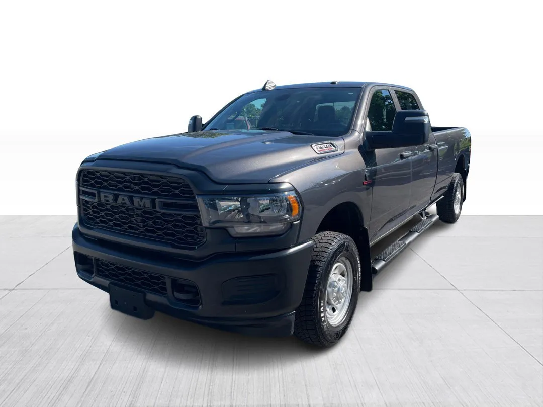 2024 Ram 2500 — photo 8