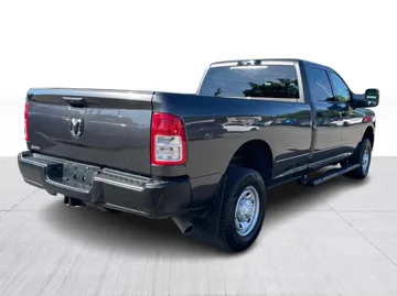 2024 Ram 2500 - image 14