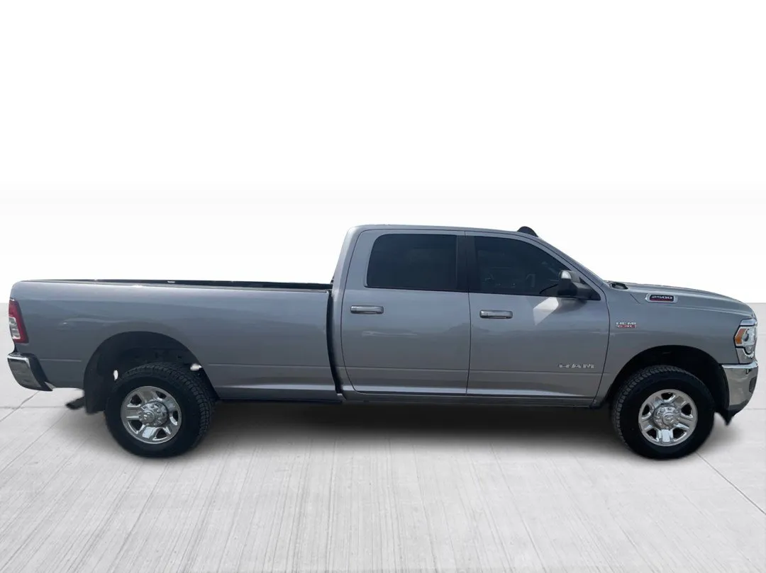 2021 Ram 2500 — photo 2