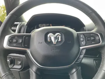 2025 Ram 2500 - image 17