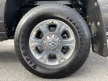 2025 Ram 2500 - image 6