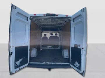 2020 Ram ProMaster Cargo Van - image 11