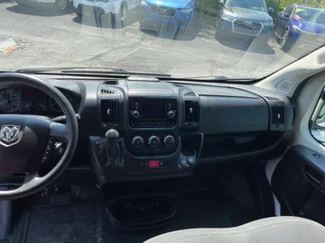 2020 Ram ProMaster Cargo Van - image 4