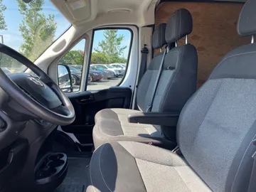 2020 Ram ProMaster Cargo Van - image 3