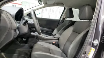 2022 Honda HR-V - image 8