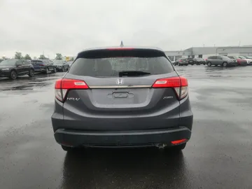 2021 Honda HR-V - image 6