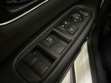 2018 Honda HR-V - image 22