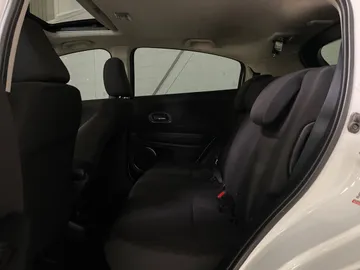 2018 Honda HR-V - image 15