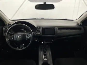 2018 Honda HR-V - image 4